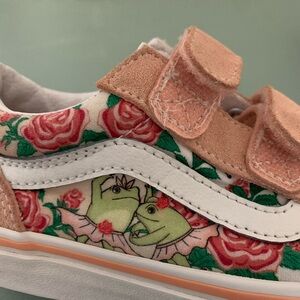 Girls Vans